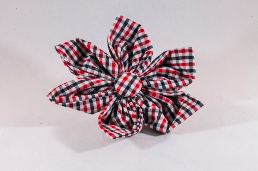Preppy Black and Red Gingham Georgia Bulldogs Girl Flower Bow Tie